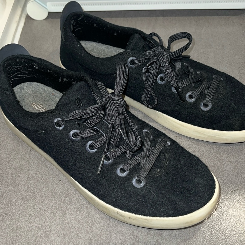 Mens Allbirds sneakers